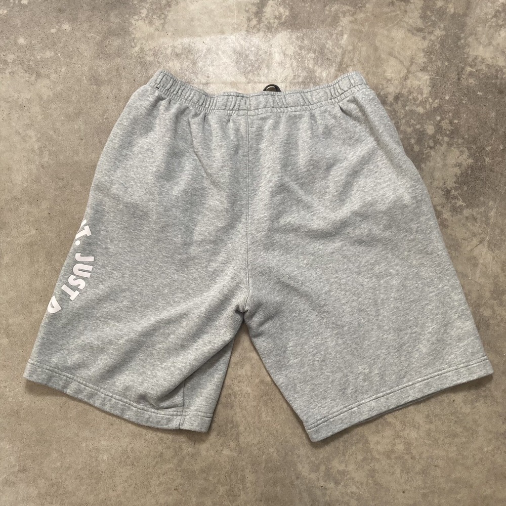 Nike Shorts Boy Sz Medium Just Do It Heather Gray Sweat Drawstring Waist Casual - Picture 6 of 11